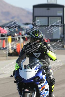 media/Oct-13-2025-Moto Forza (Mon) [[a66d839500]]/1-Around the Pits/